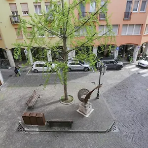 treviso-city-town-4.hotelinveneto.com/