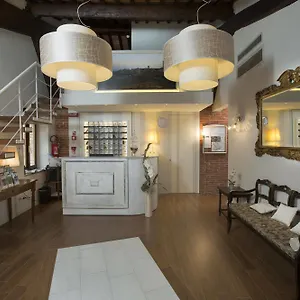 Отель Alma Domus, Сиена